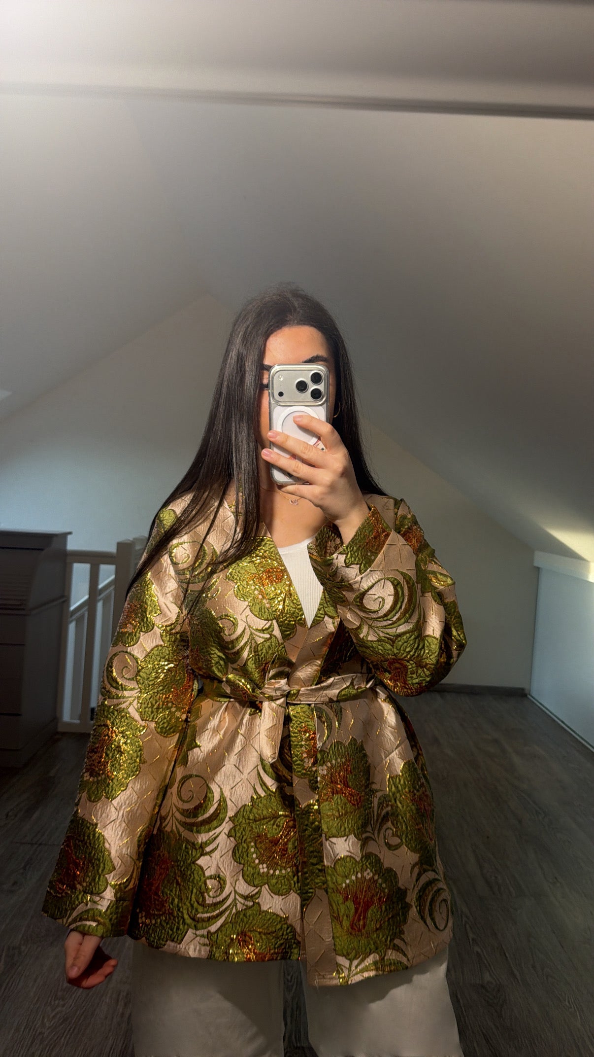 Kimono brocard